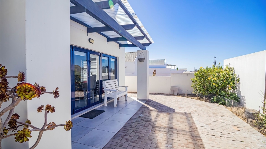 4 Bedroom Property for Sale in Blue Lagoon Western Cape